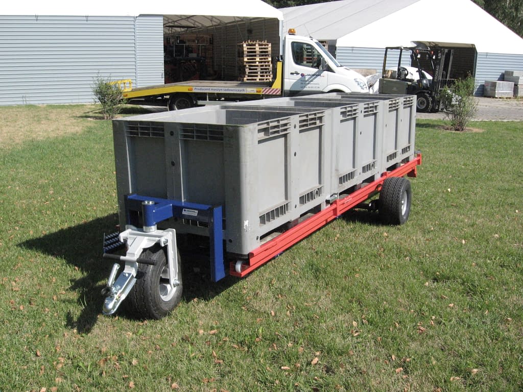 Orchard bin trailers platform 3, 2 and 1 Poland